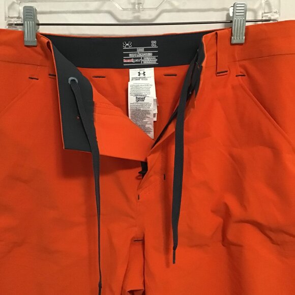 Under Armour Mens Loose Heat Gear Shorts Size 32 - Picture 2 of 10
